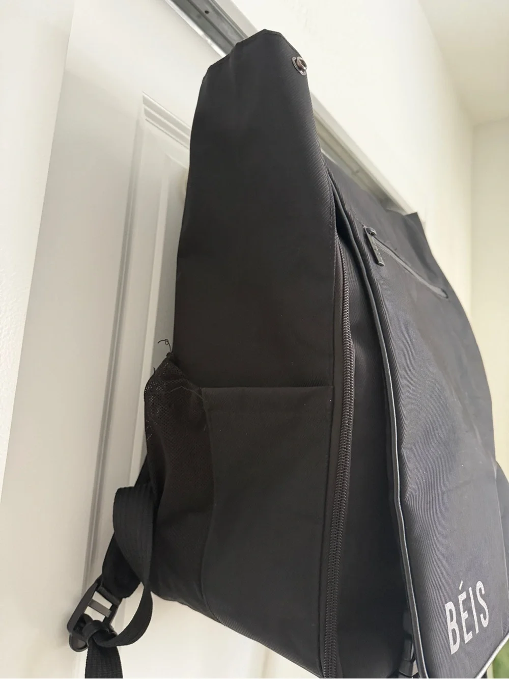 BEIS The Hanging Backpack in Black